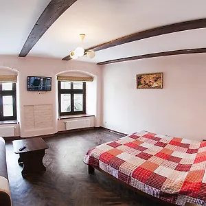 https://apartment-on-virmenska-12.hotelslviv.net