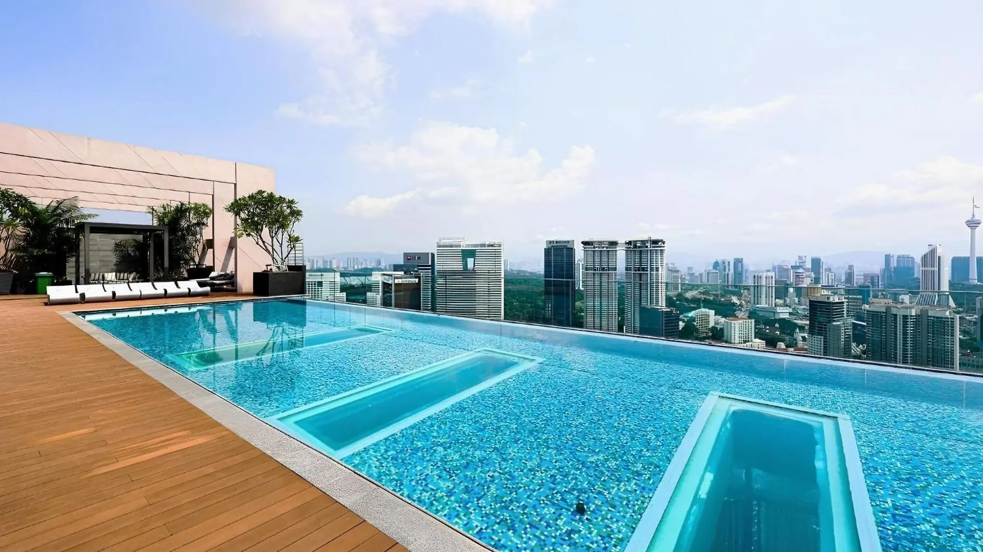 Апартаменты Riveria City At Kl Sentral By Plush Куала-Лумпур Малайзия